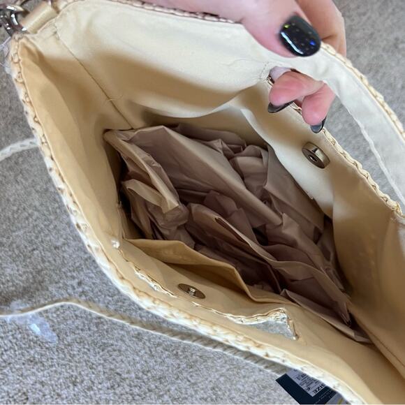 NWT Universal Thread Straw Purse Adjustable Over the Shoulder Strap Cream/Blue - Picture 4 of 10